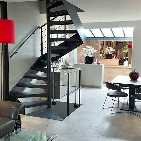 Charming Townhouse With Garden In The City Of Love Paryż Zewnętrze zdjęcie