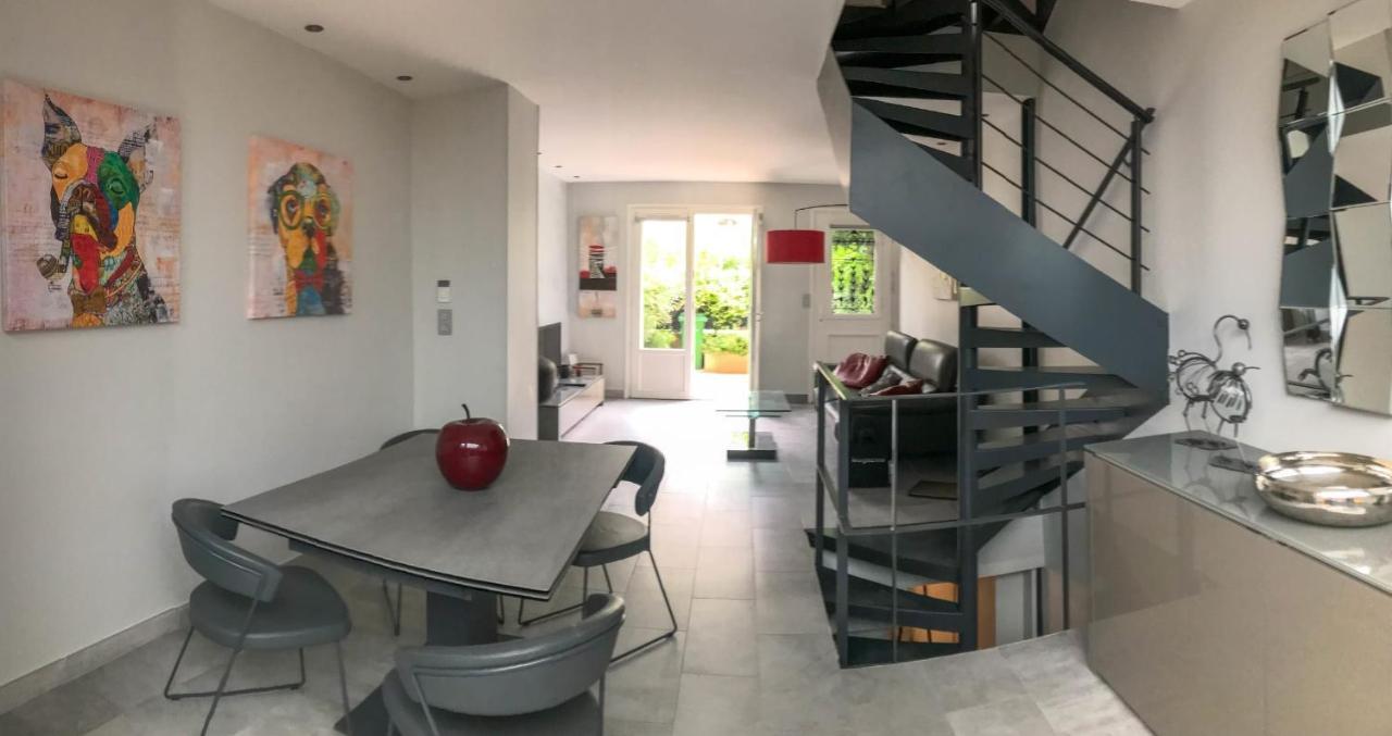 Charming Townhouse With Garden In The City Of Love Paryż Zewnętrze zdjęcie